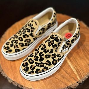 Vans Slip-On Skate Shoe - Leopard print size 6